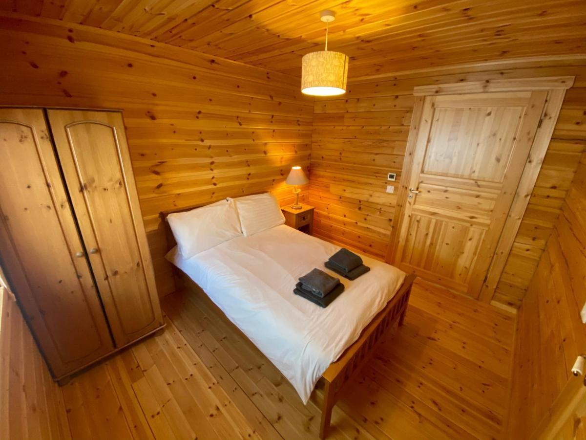 Pine Lodge Gorebridge Extérieur photo